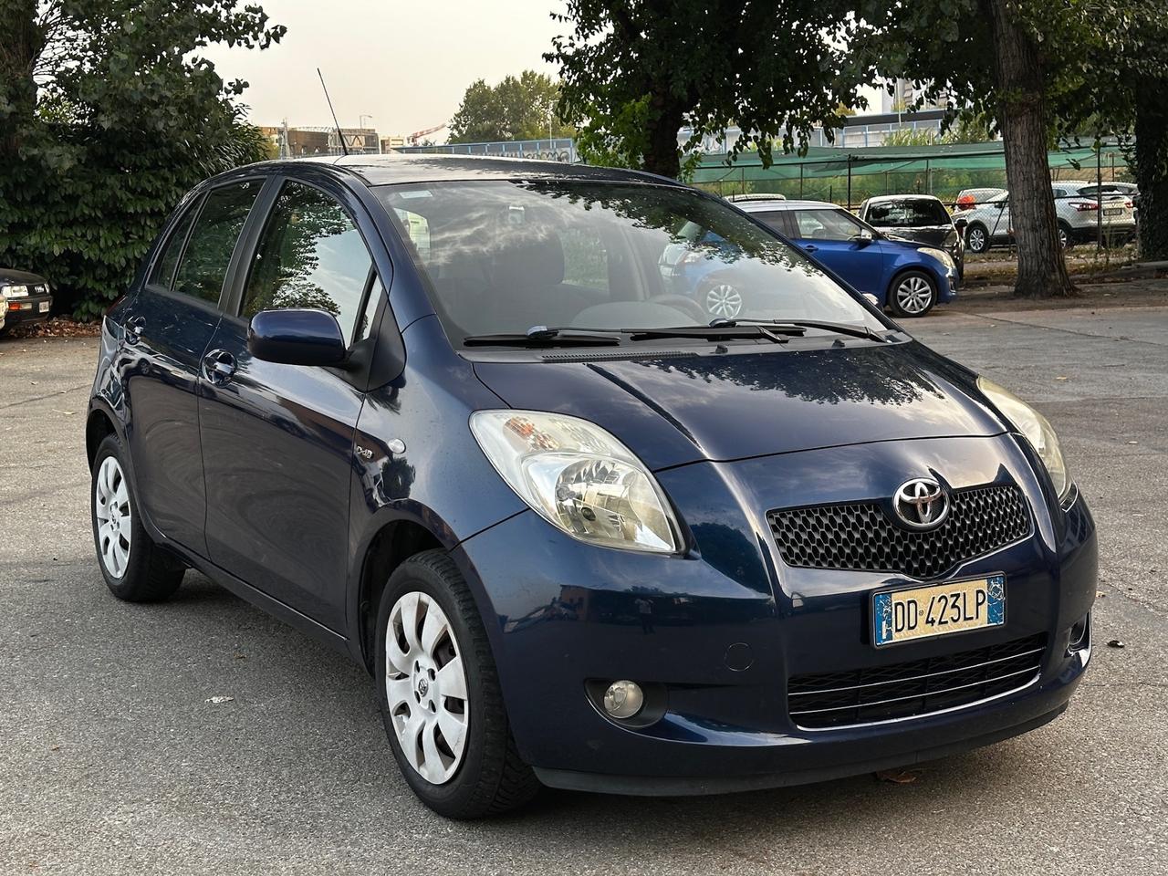 Toyota Yaris 1.4 D-4D 5 porte Sol