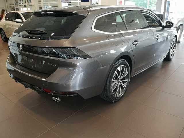 Peugeot 508 Hybrid 225 e-EAT8 SW Allure Pack