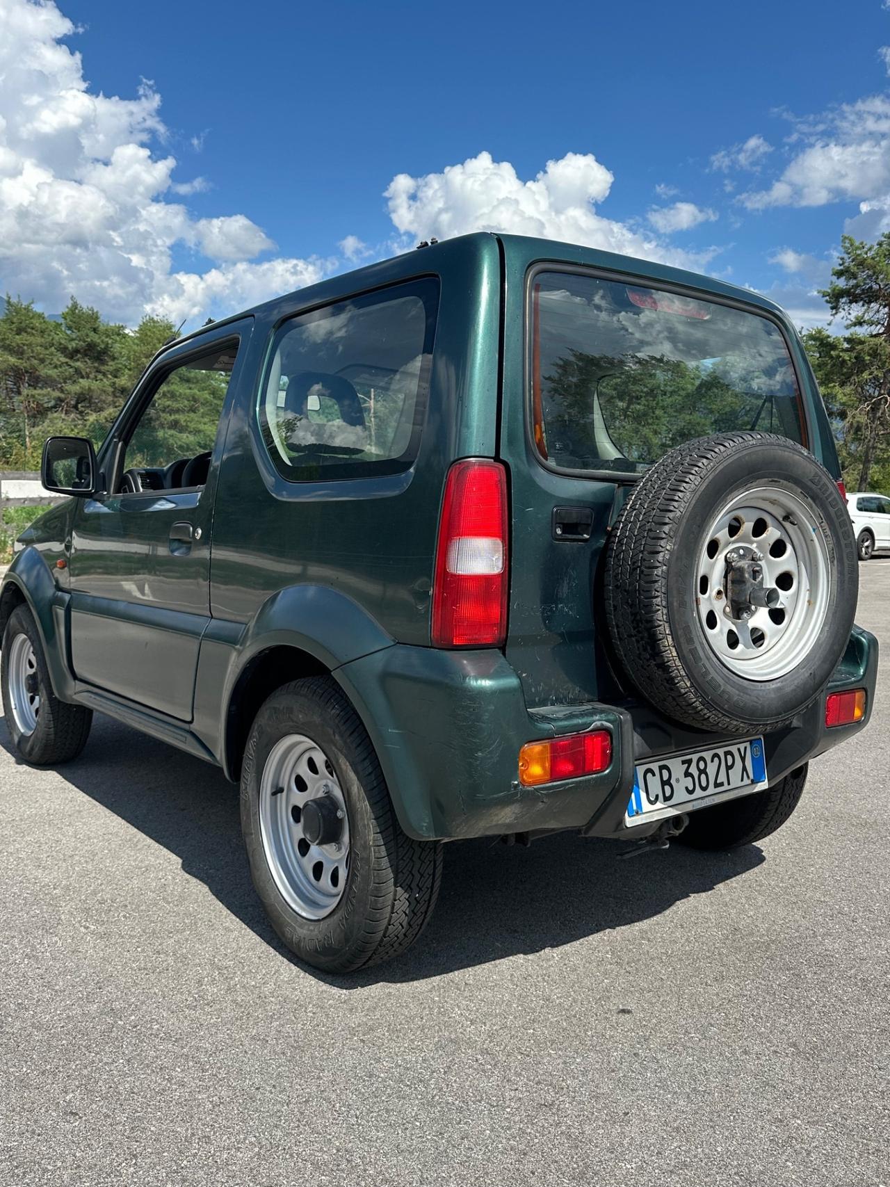 Suzuki Jimny 1.3i 4x4
