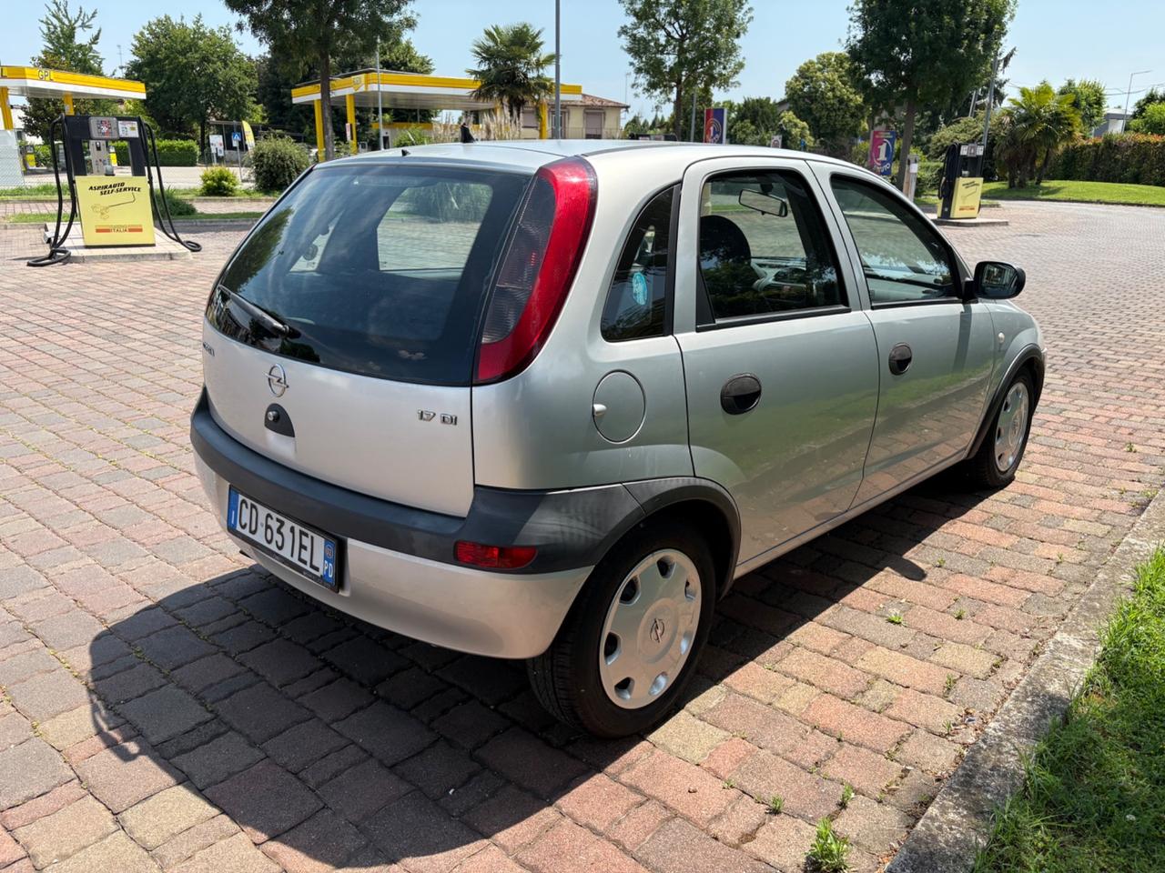 Opel Corsa 1.7 16V DI cat 5 porte