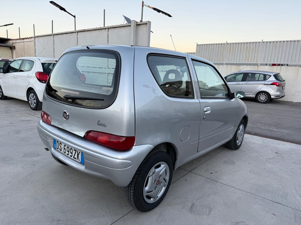 Fiat 600 1.1 50th Anniversary