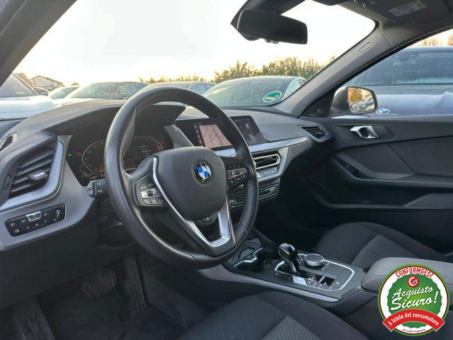 BMW 118 i 5p. Advantage Automatica Led