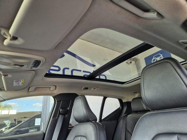 VOLVO XC40 D3 AWD Inscription