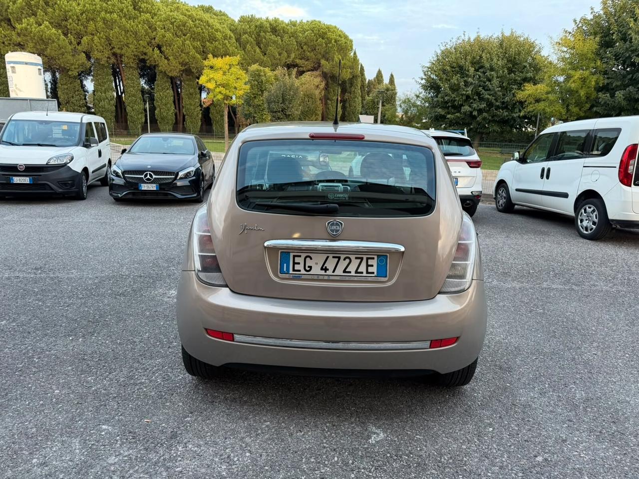Lancia Ypsilon 1.2 69 CV Argento GPL