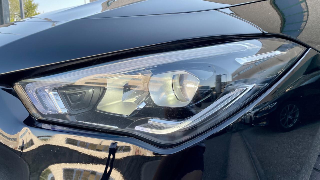 MERCEDES-BENZ CLA 180D PREMIUM 2.0 116CV - VIRTUAL COCKPIT, GANCIO TRAINO, NEOPATENTATI
