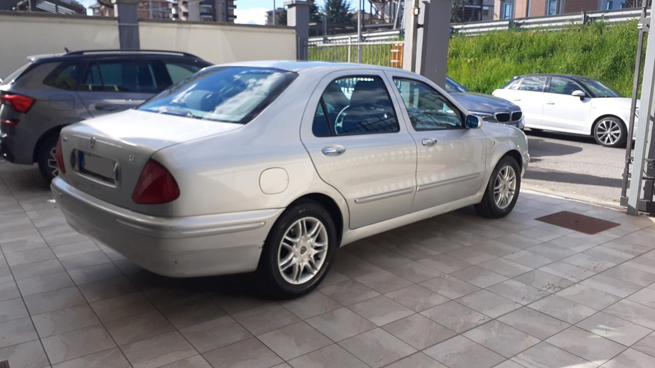 Lancia Lybra berlina 1.6i 16V YOUNGTIMER GPL