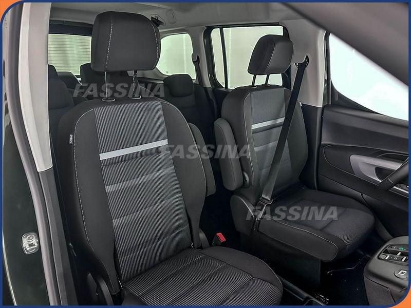 FIAT Doblò 1.5 Diesel 130 Cv At8 Passo Lungo 7 posti