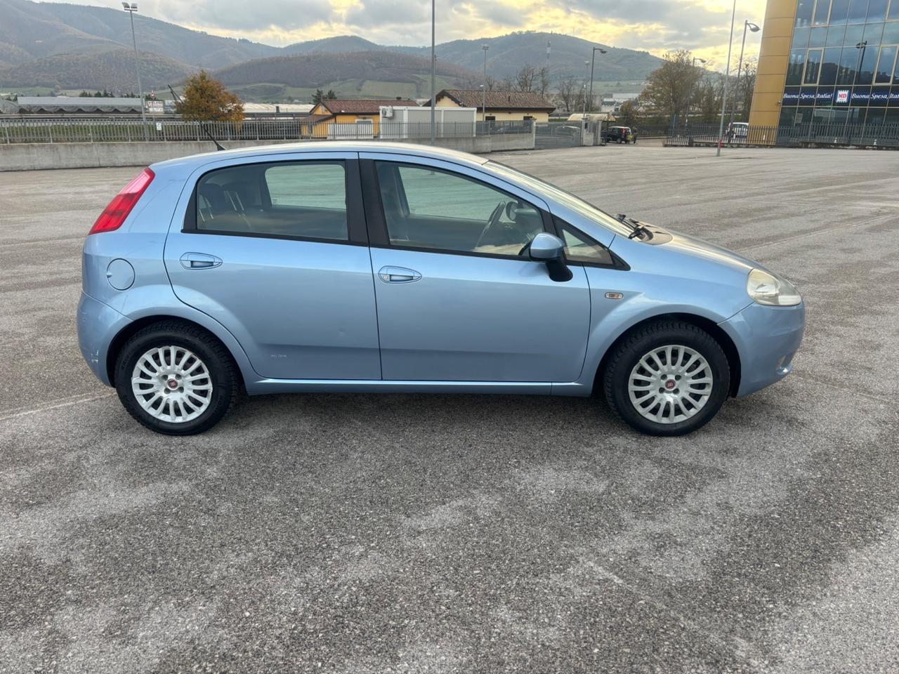 Fiat Grande Punto 1.3 MJT 75 CV 5 porte Active
