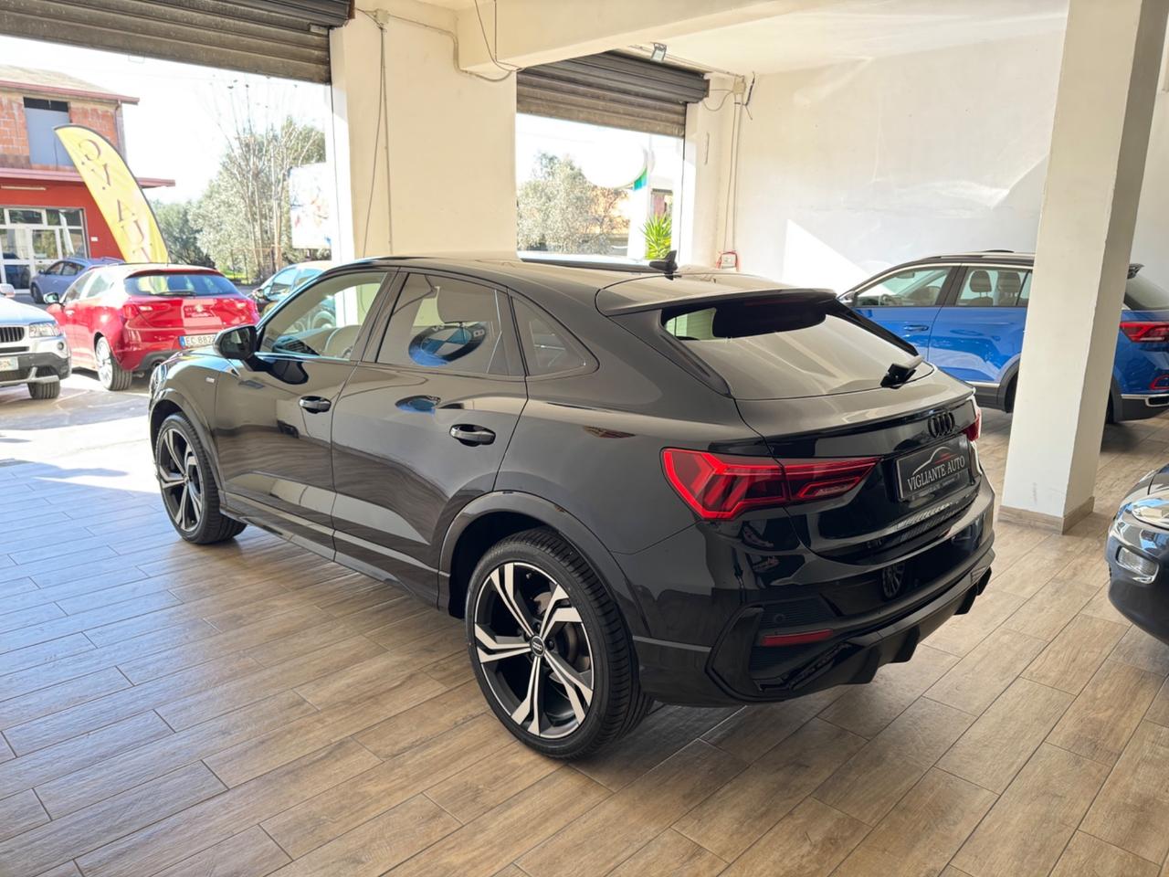 Audi Q3 35 TDI S tronic line edition