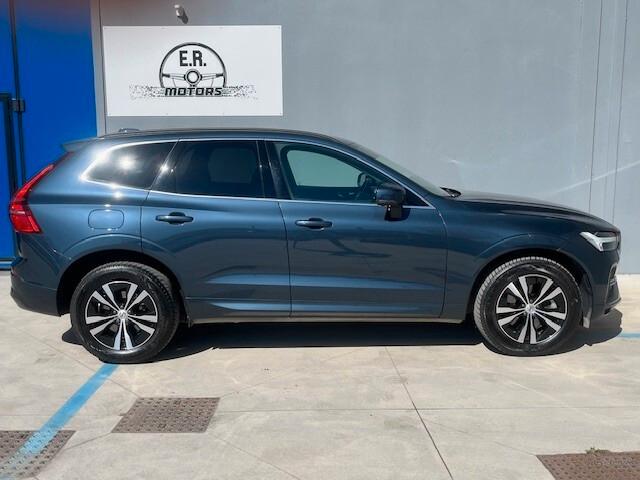 Volvo XC 60 XC60 B4 (d) AWD Geartronic Momentum Pro