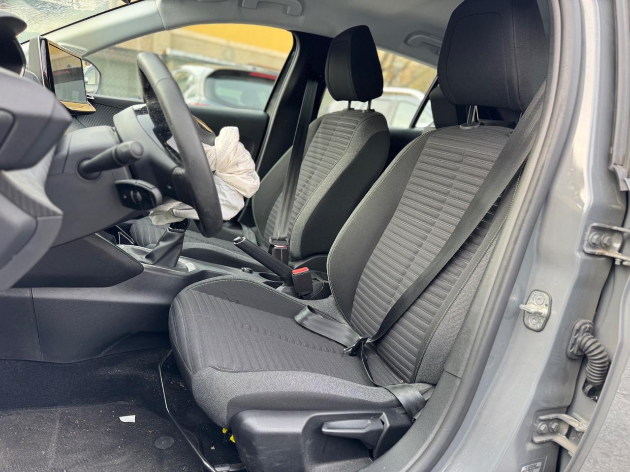 PEUGEOT 208 BENZINA SINISTRATA MARCIANTE