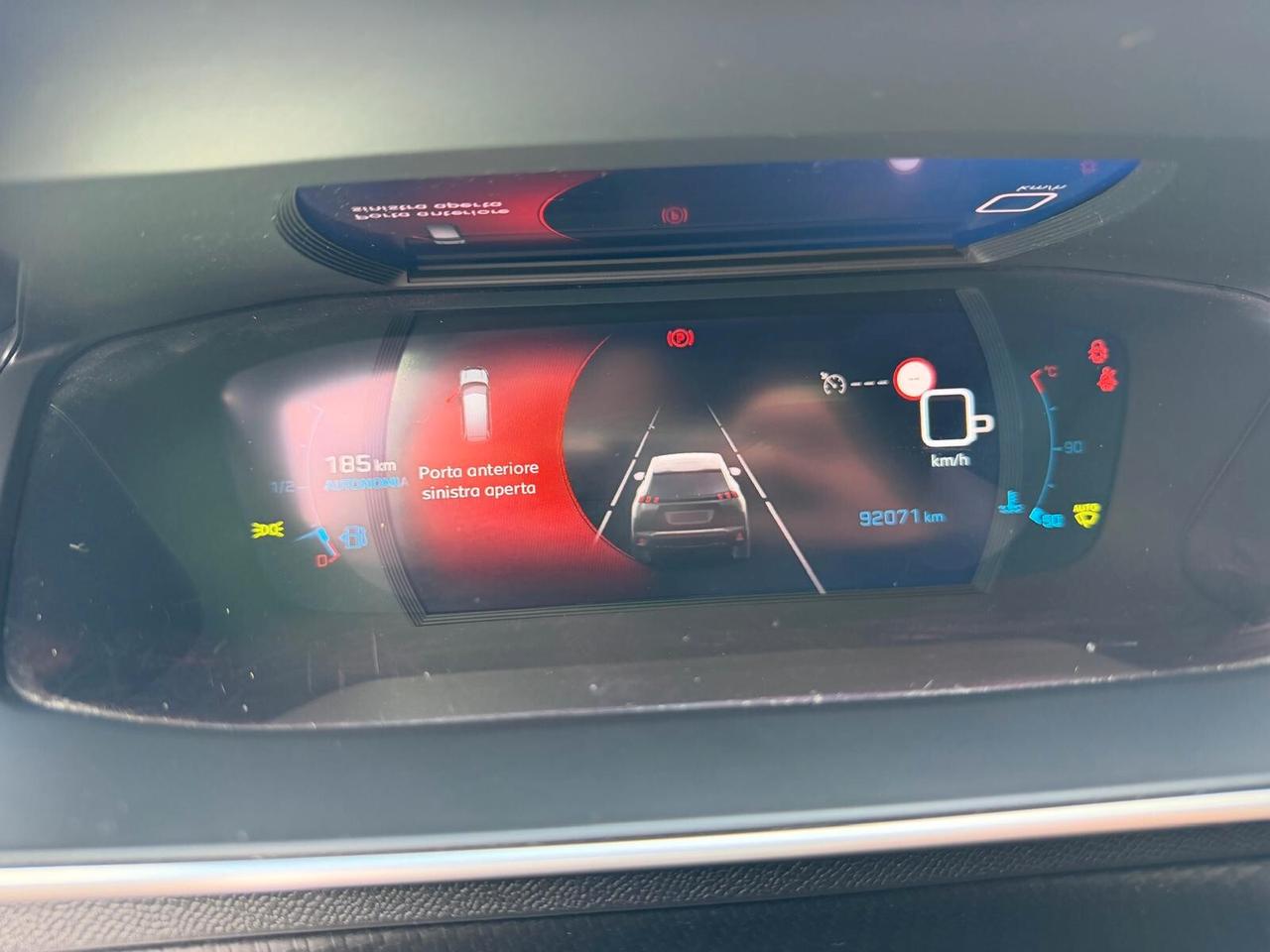 Peugeot 2008 BlueHDi 130 S&S EAT8 GT