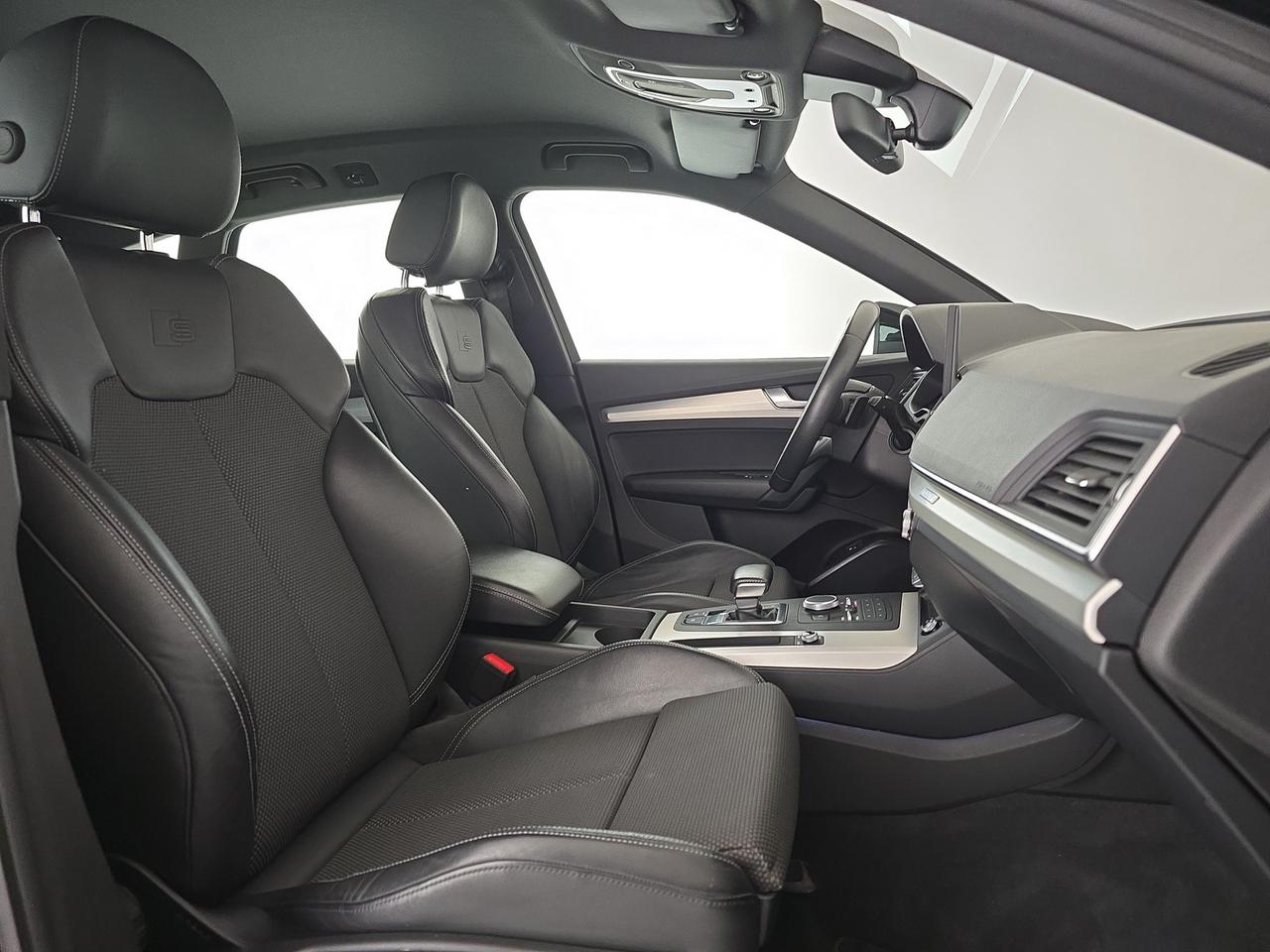 Audi Q5 50 2.0 tfsi e business quattro 299cv s-tronic