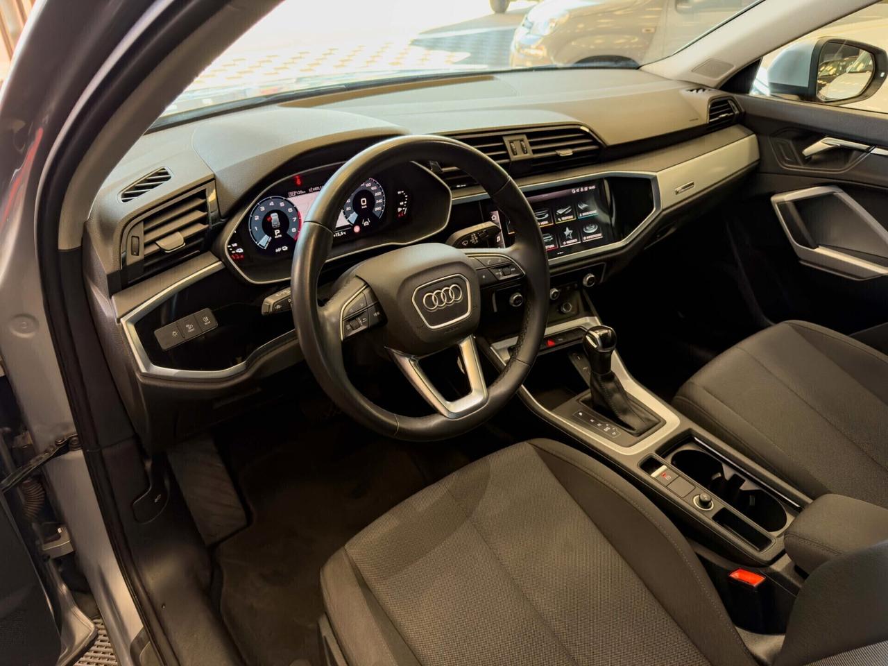 Audi Q3 45 TFSI e S tronic Plug-in Hybrid