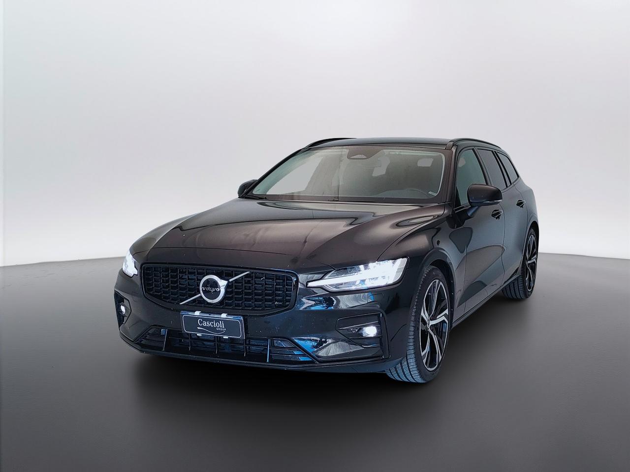 VOLVO V60 II 2023 - V60 2.0 b4 Plus Dark auto