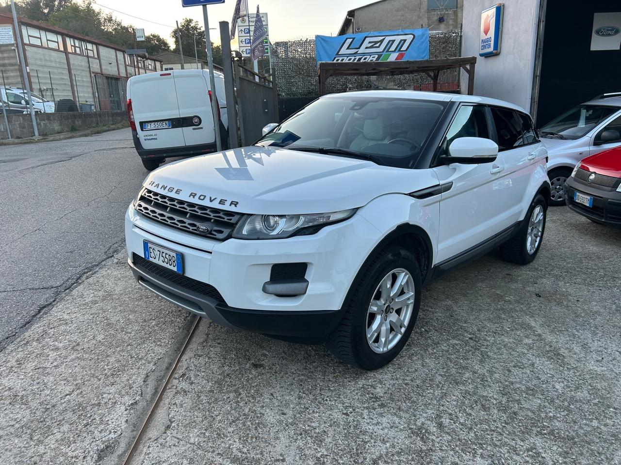 Land Rover Range Evoque 2.2 TD4 5p. Dynamic