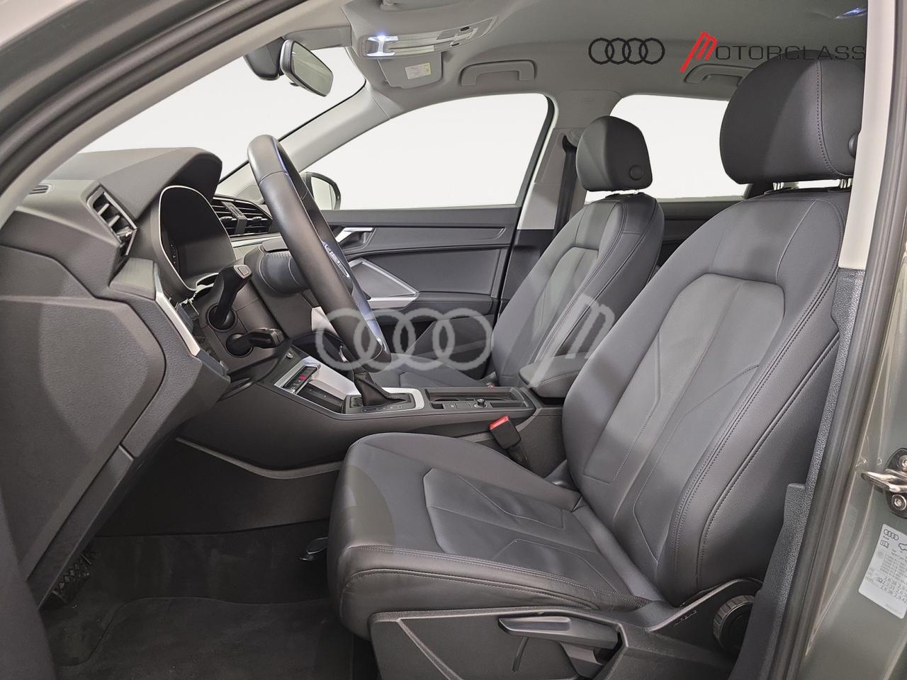 Audi Q3 45 1.4 tfsi e business s tronic