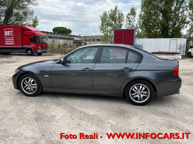 BMW 320 d cat Attiva leggi descrizione