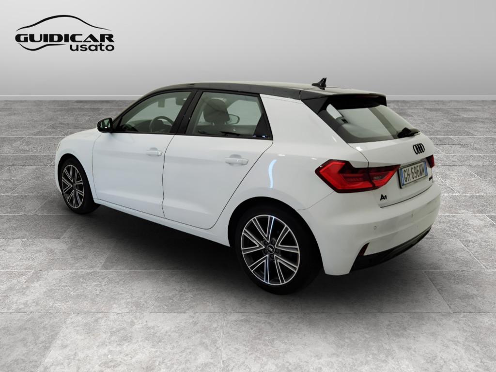 AUDI A1 II 2019 Sportback - A1 Sportback 30 1.0 tfsi Admired Adva