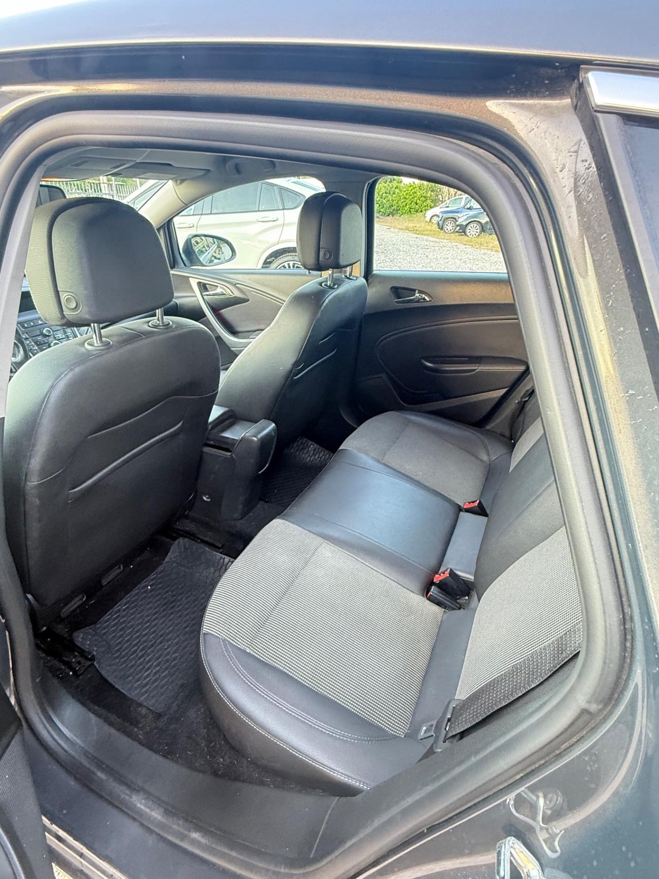 Opel Astra 1.7 CDTI 110CV 5 porte Elective