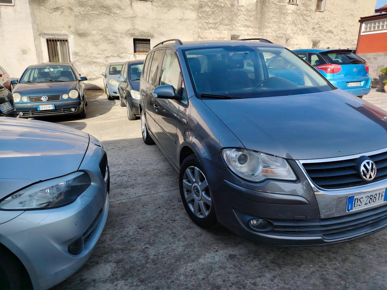 Volkswagen Touran 2.0 Highline Ecofuel