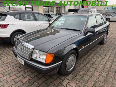 MERCEDES-BENZ 200 E #uniproprietario