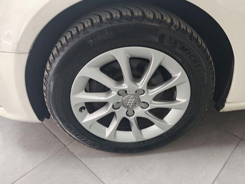 Audi A3 1.6 TDI CR S tronic Attraction S.Back LEGGI