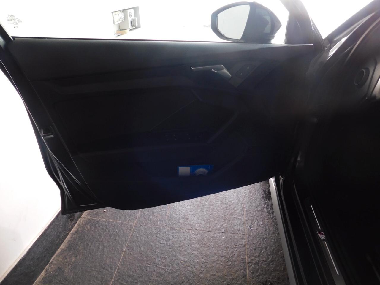 Audi A3 SPB 30 TFSI S line edition