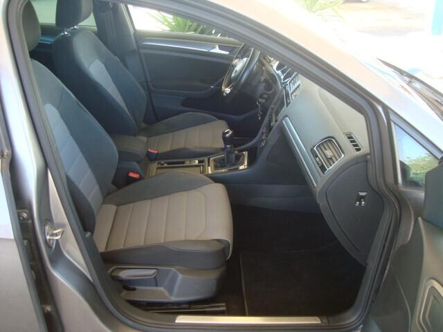 Volkswagen Golf 5p 1.6 TDI R-LINE 110CV