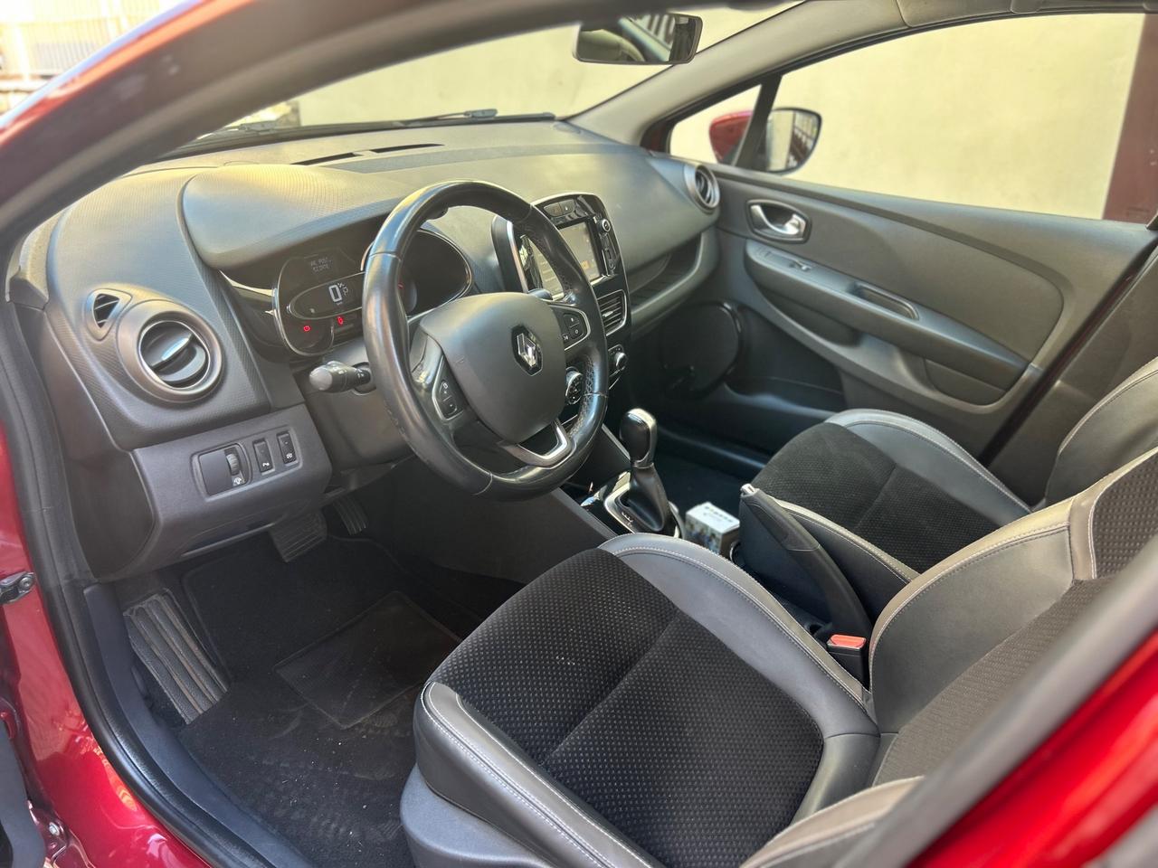 Renault Clio Sporter dCi 8V 90CV EDC Start&Stop Energy Zen