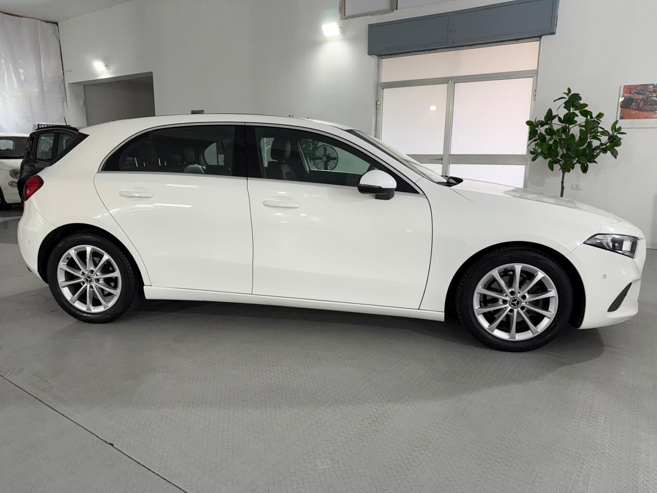 Mercedes-benz A 180 d Automatic Business