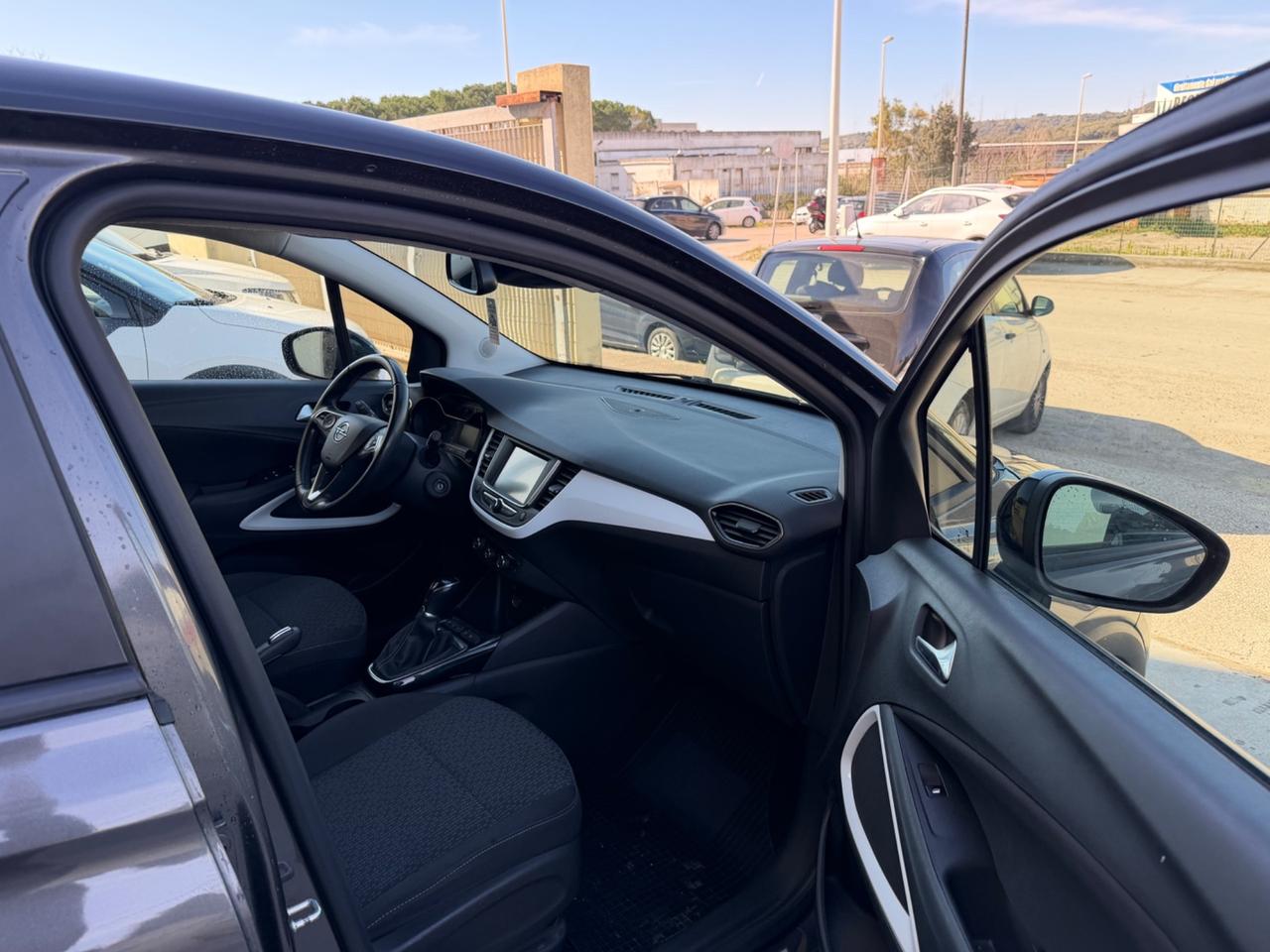 Opel Crossland 1.2 benz full optional 2022 75.000km