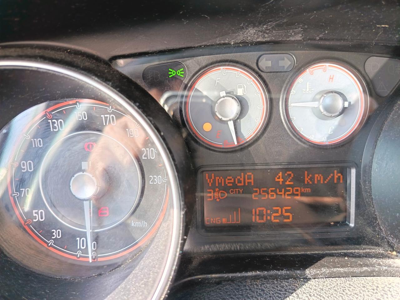 Fiat Punto 1.3 Natural Power PERMUTA