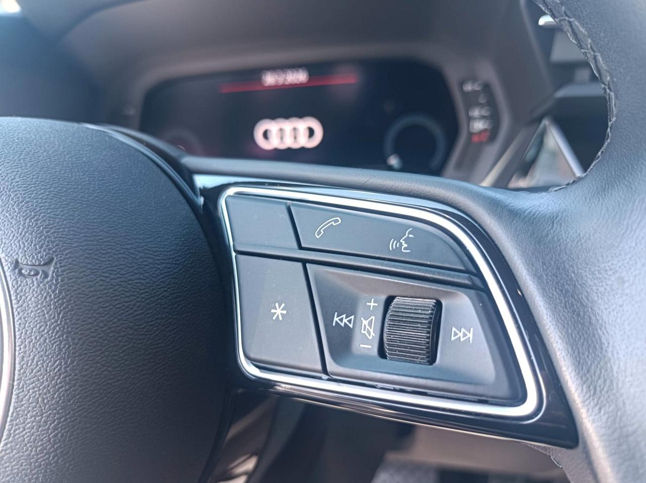 Audi A3 SPB 30 g-tron S tronic Business Advanced