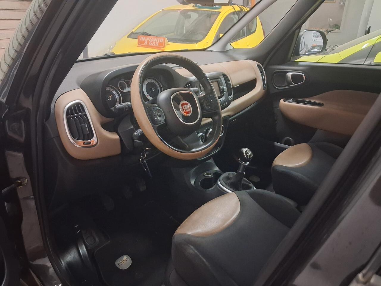 Fiat 500L 0.9 TwinAir Turbo Natural Power Tetto 12