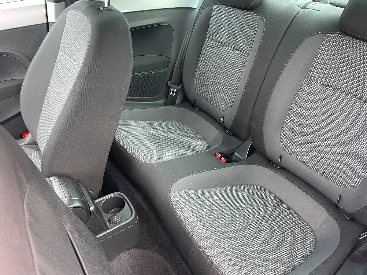 VOLKSWAGEN - Maggiolino - 1.6 TDI Design