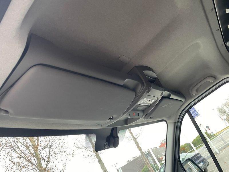 Renault Master T35 2.3 dci 135cv L3H2 Ice RENAULT - T35 2.3 DCI