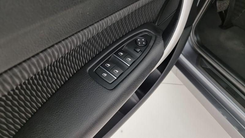 BMW Serie 1 118d 5p. Advantage