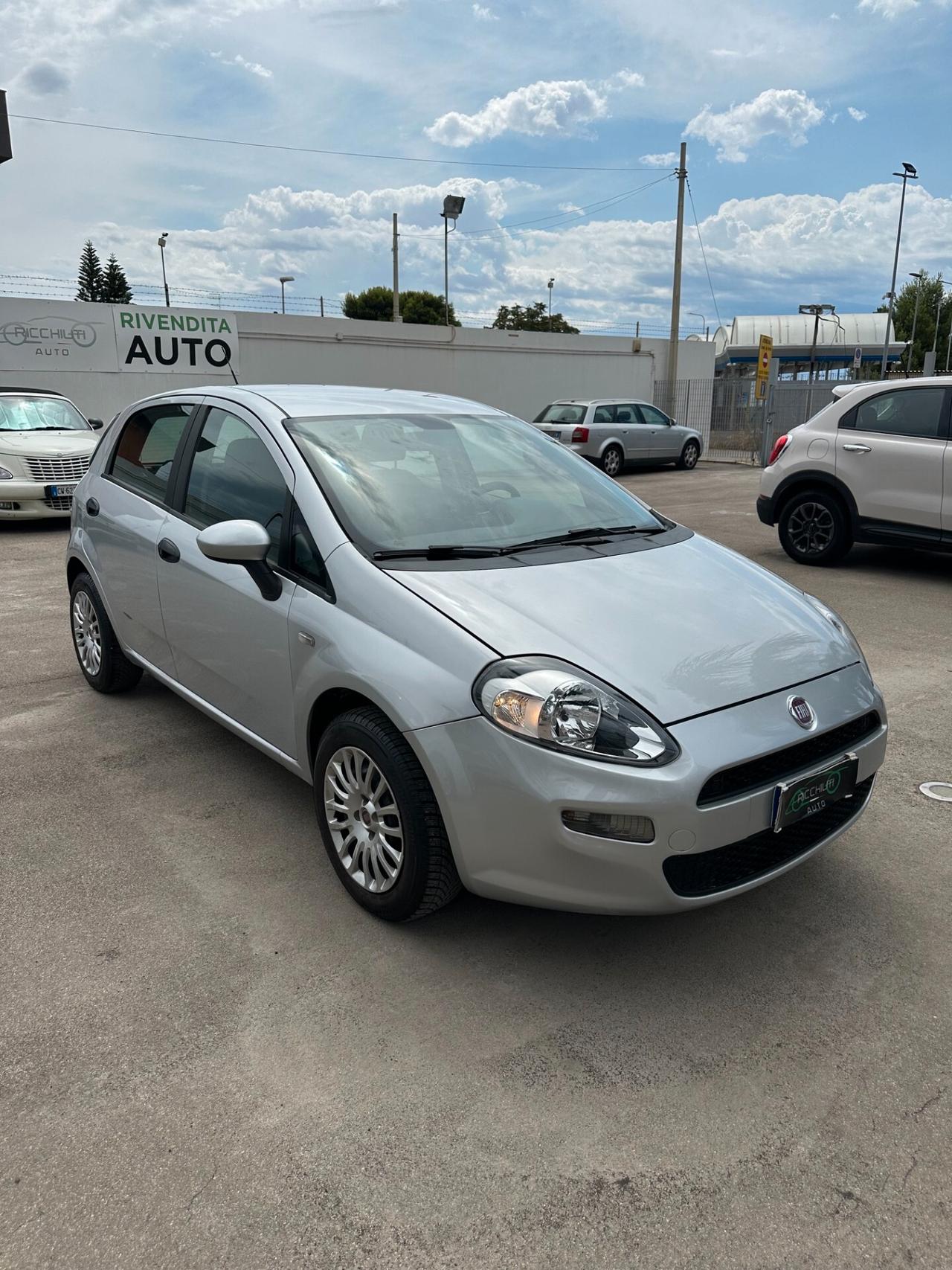 FIAT PUNTO STREET 1.4 GPL 2012 NO GARANZIA