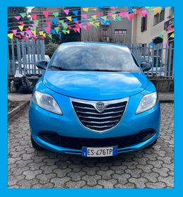 Lancia Ypsilon 0.9 TwinAir 85 CV Elefan/Blu-2013