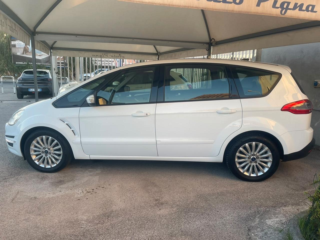 Ford S-Max 2.0 TDCi 163CV Powershift 7 posti Business Nav