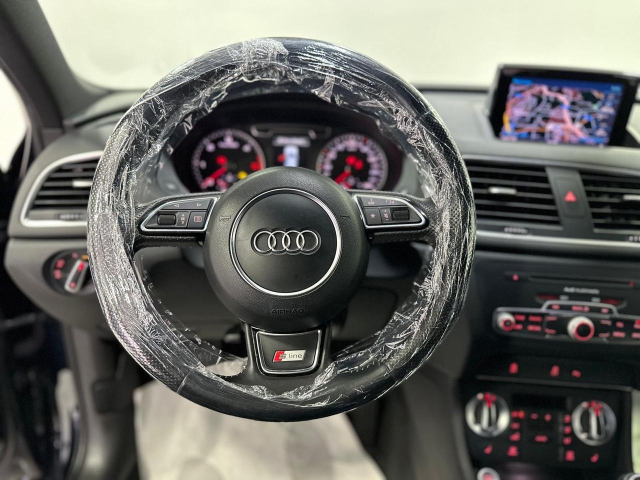 Audi Q3 2.0 TDI quattro-S LINE-GARANTITA-2015