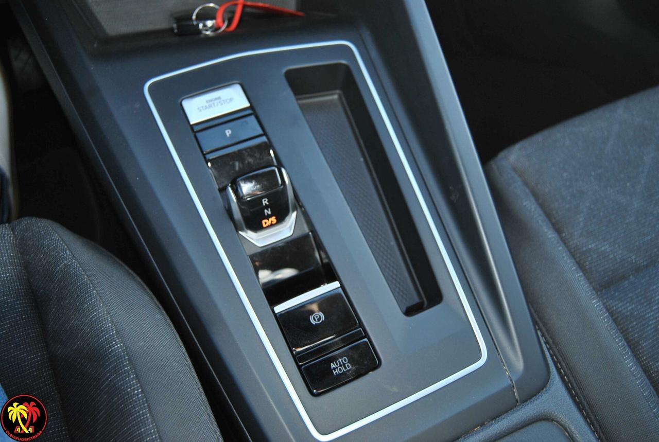 Volkswagen Golf 2.0 TDI SCR DSG Life