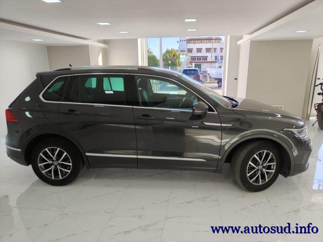 VOLKSWAGEN Tiguan 2.0 TDI 150 CV SCR DSG Life