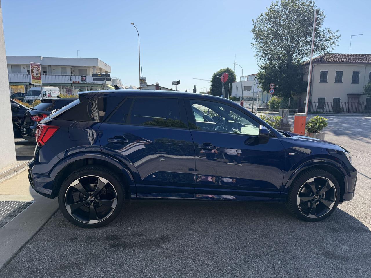 Audi Q2 35 2.0 tdi S line edition s-tronic