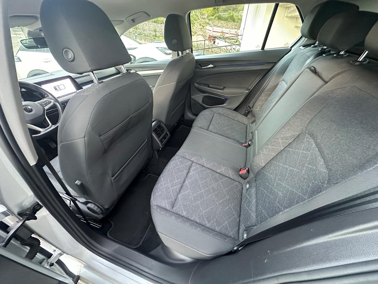 Volkswagen Golf 2.0 TDI SCR Style