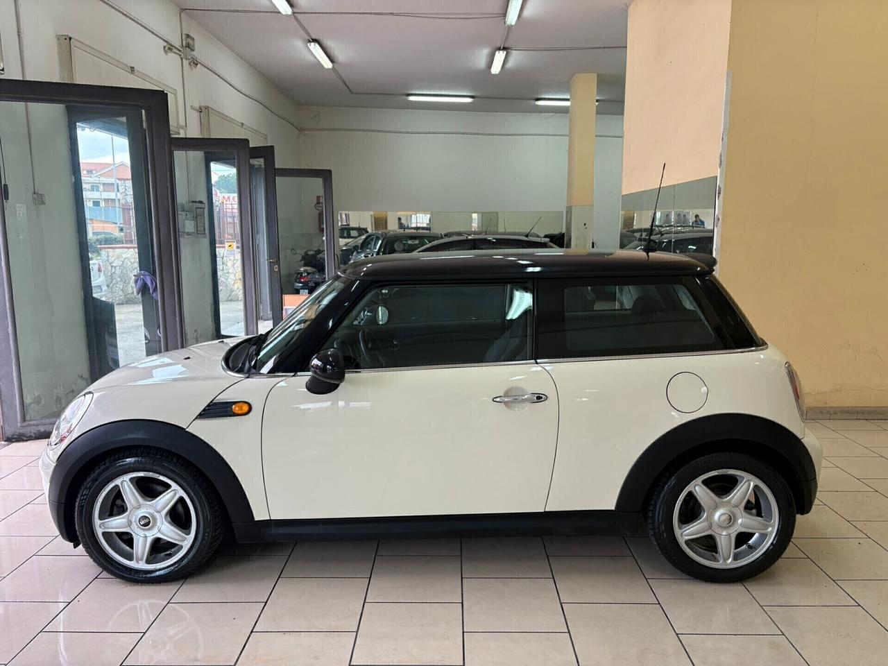 Mini Cooper 1.6 Diesel Full