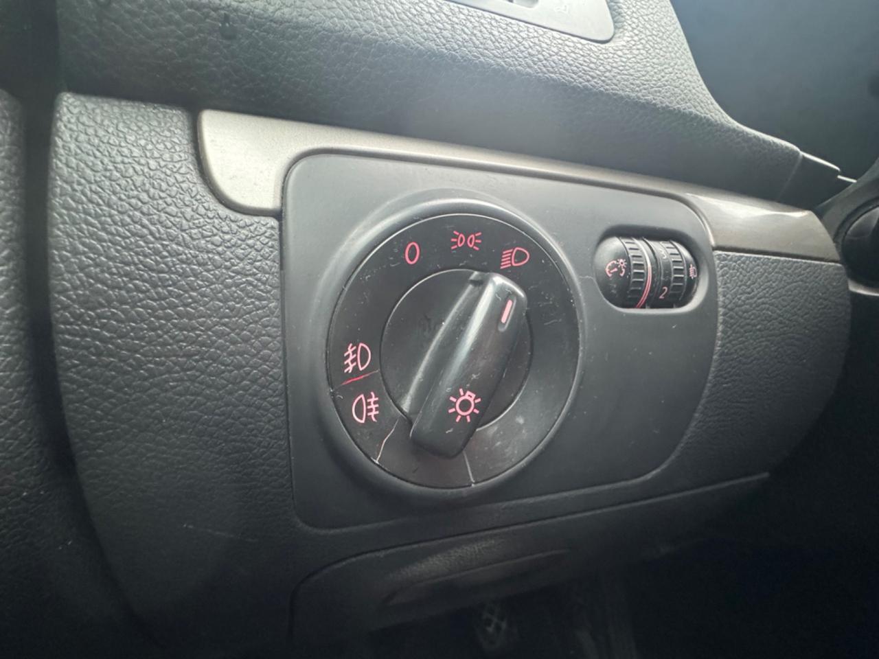 Volkswagen Golf 1.9 TDI DPF 5p. GT Sport 2008