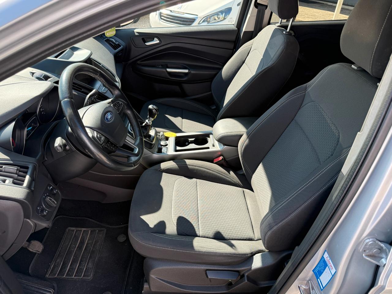 Ford Kuga 1.5 TDCI 120 CV S&S 2WD Business