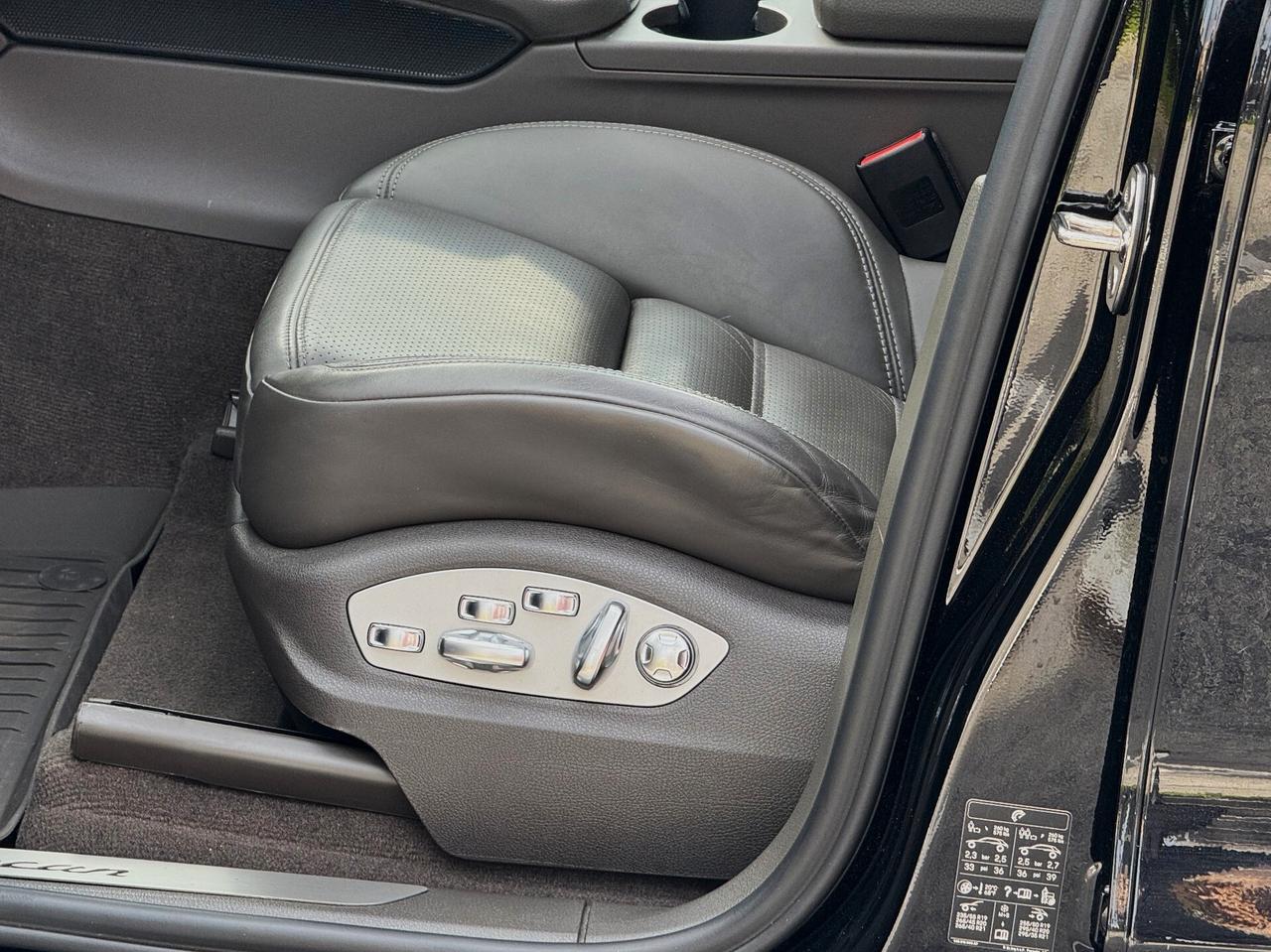 Porsche Macan 2.0 Turbo Benzina 265CV PDK TETTO